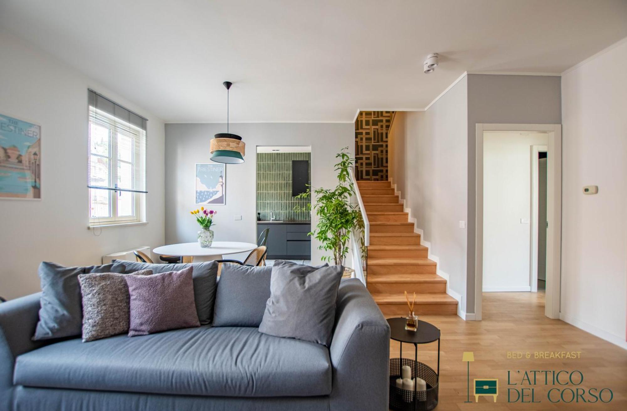 L'Attico Del Corso Appartement Triëst Buitenkant foto