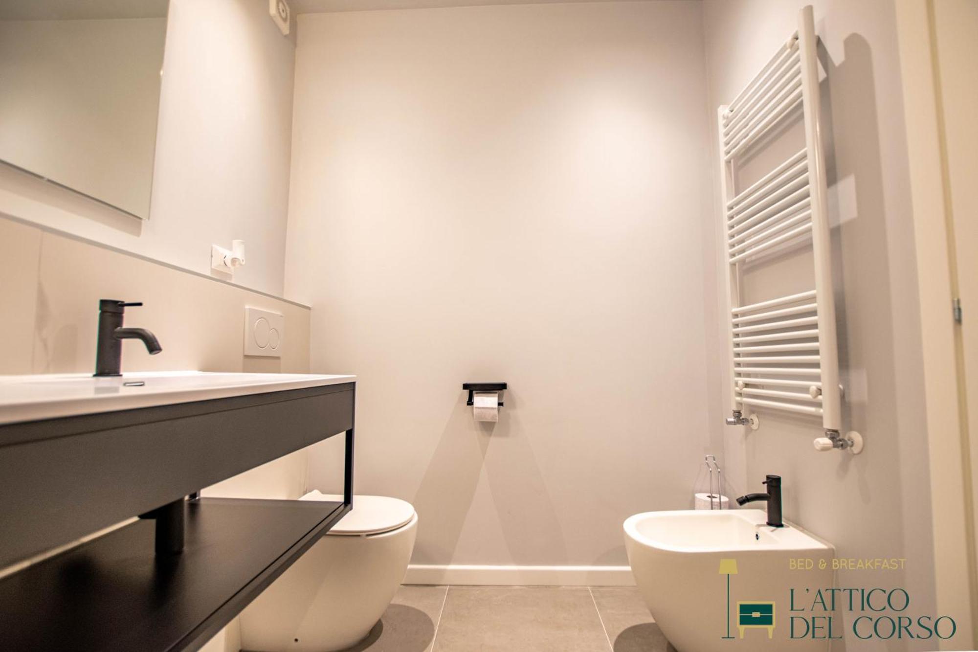 L'Attico Del Corso Appartement Triëst Buitenkant foto